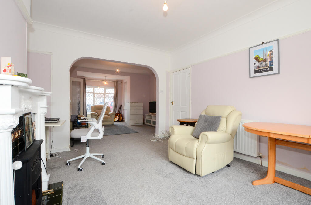House in Harrow - View 5