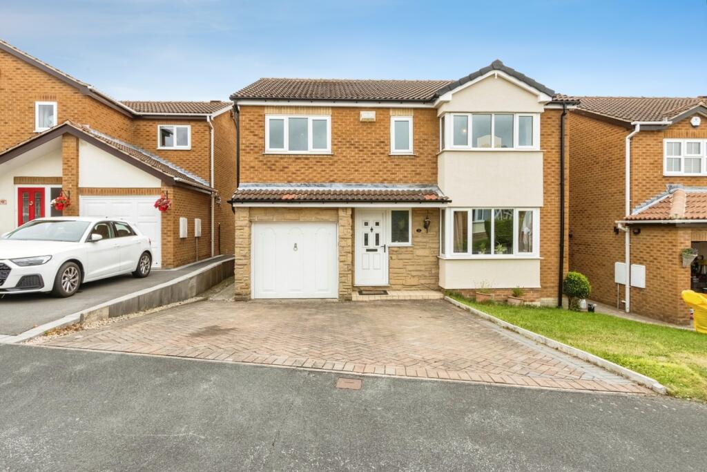 House in Leeds, Upper Green, West Ardsley