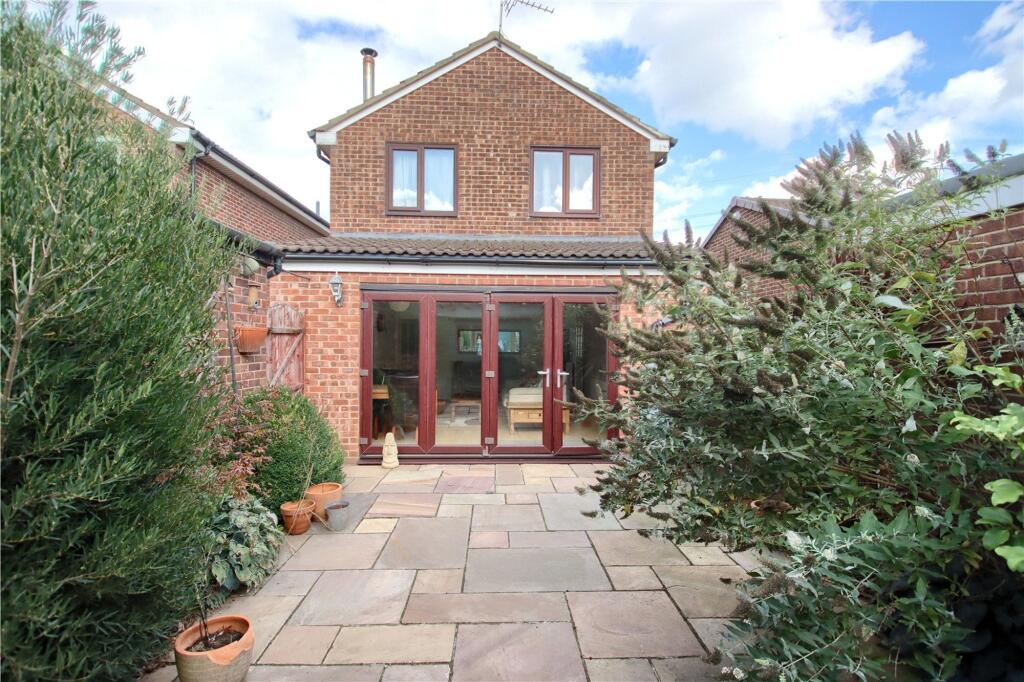 House in Stockton-on-Tees - View 2