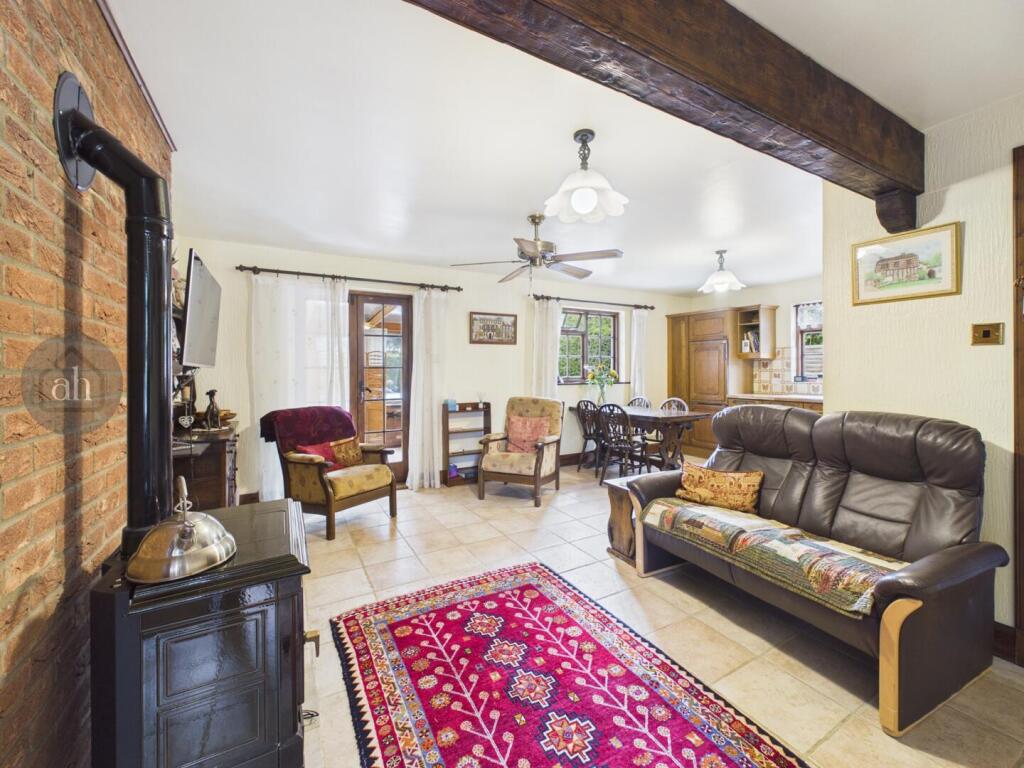 House in West Suffolk, Great Barton - View 2