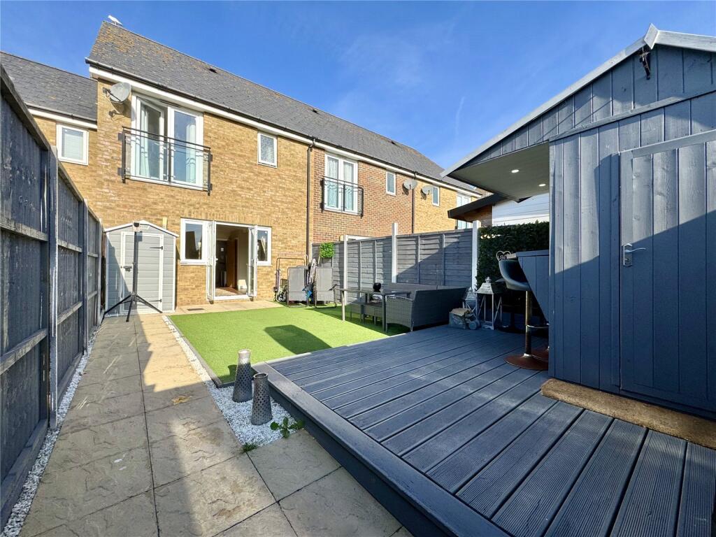Main image of property: Rainbow Square, Shoreham-by-Sea, West Sussex, BN43