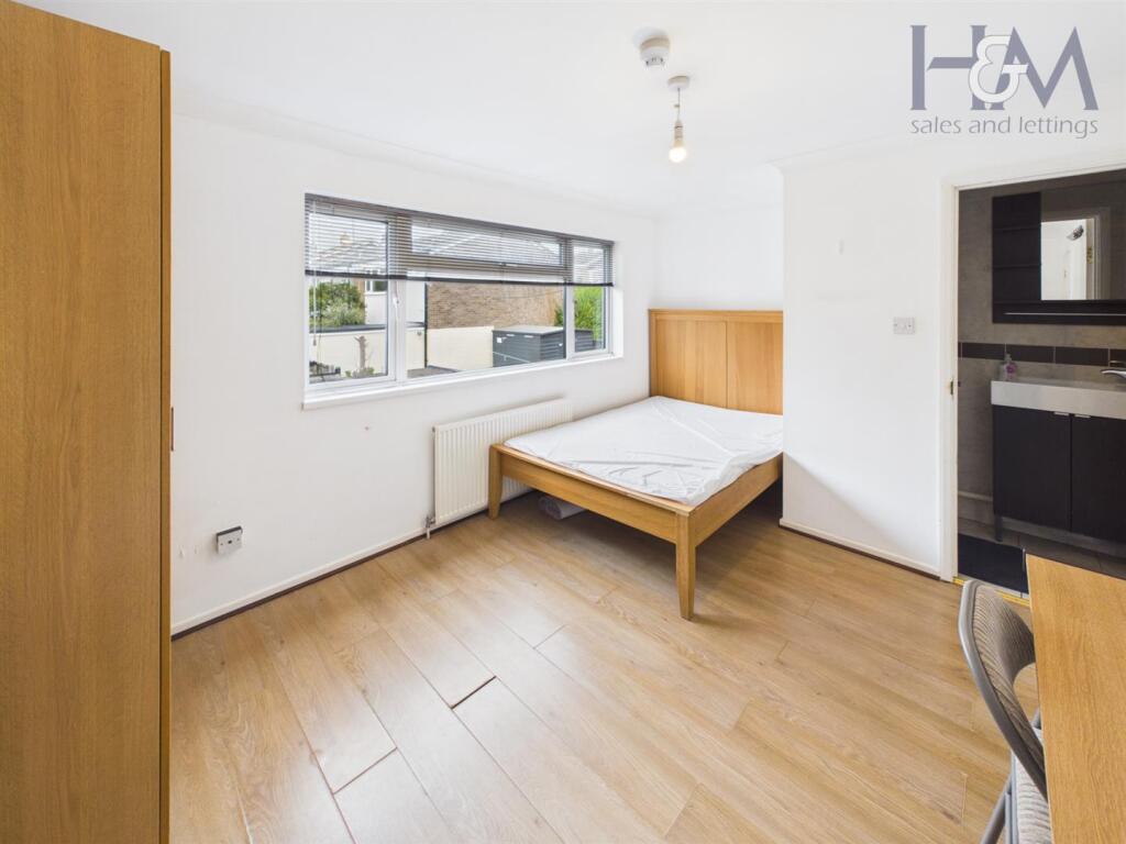 Main image of property: Archer Road, Stevenage, Hertfordshire, SG1 5QP