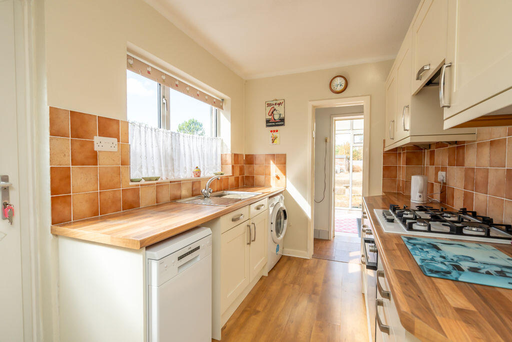 House in Portsmouth - View 5