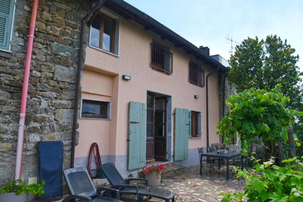 Main image of property: Tuscany, Lunigiana, Fivizzano