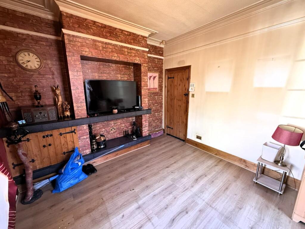 Lowton Avenue, Moston, Manchester photo 5