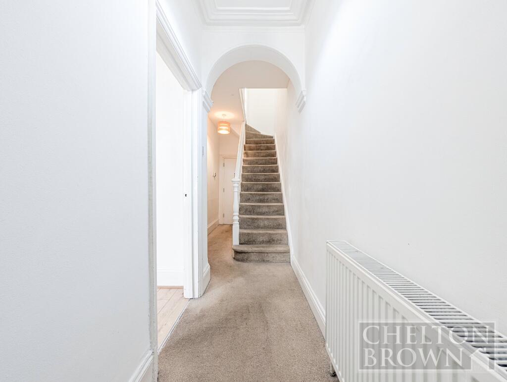House in Northampton, West Northamptonshire - View 2