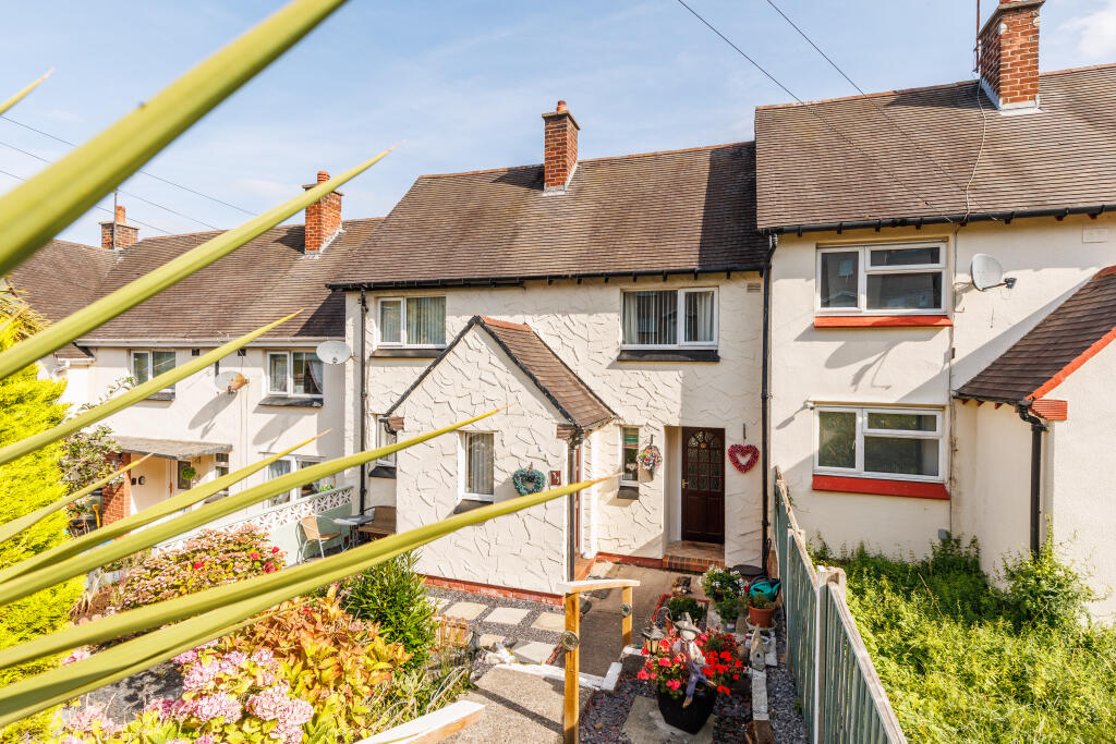 3-bed terraced on St. Davids Road, Colwyn Bay, LL29, £175,000