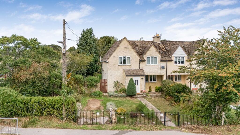 Main image of property: Box Crescent, Minchinhampton, GL6