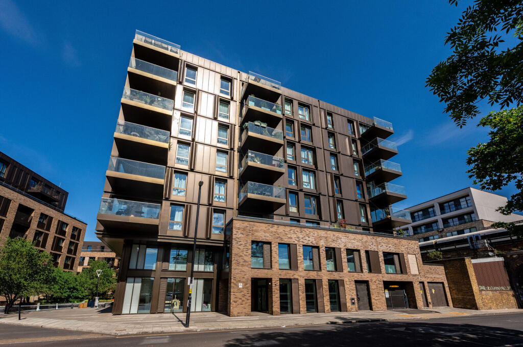 Main image of property: Moulding Lane, New Cross, London, SE14