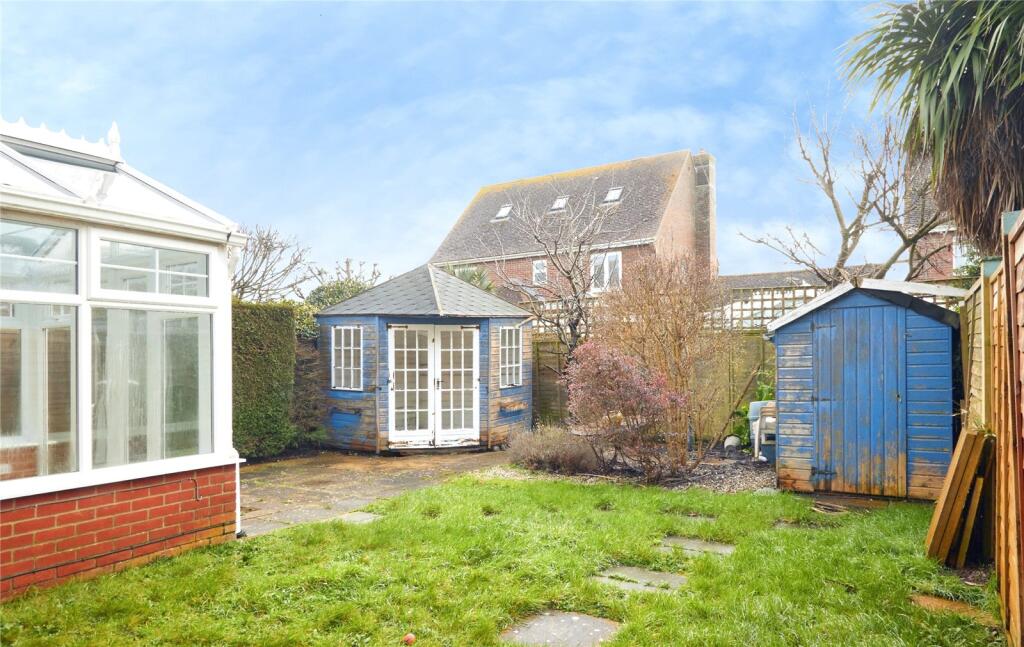 Jones Square, Selsey, Chichester, West Sussex, PO20 - View 6