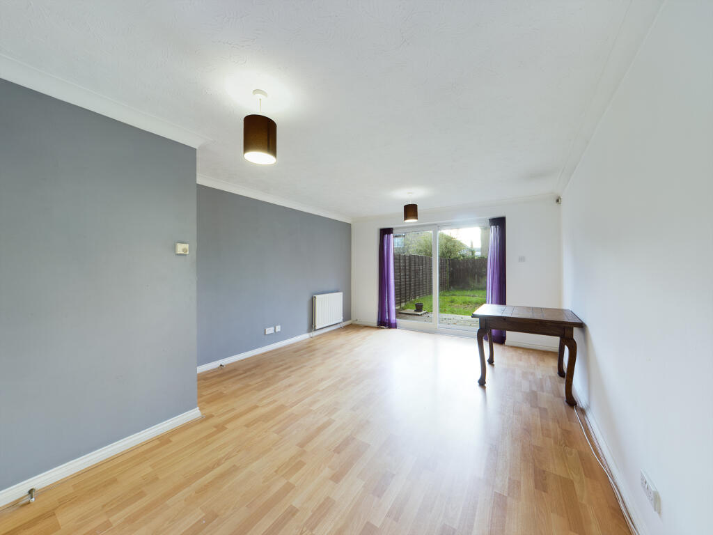 House in Harrow - View 4