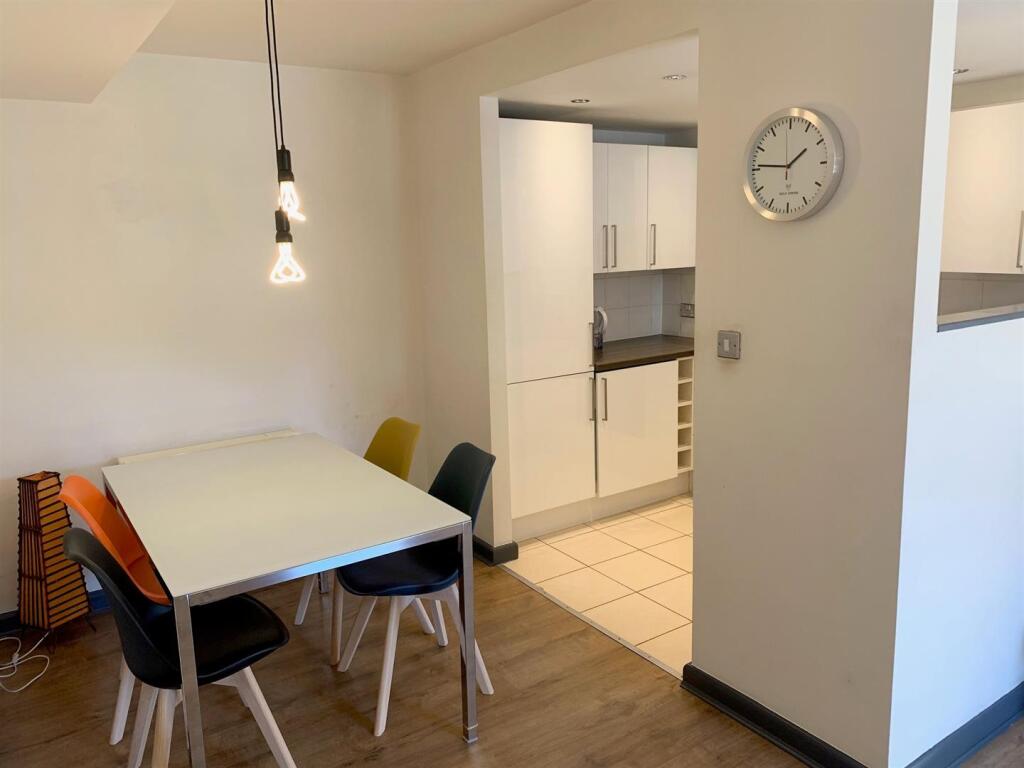 Maxim 28, 21 Lionel Street, Birmingham, B3