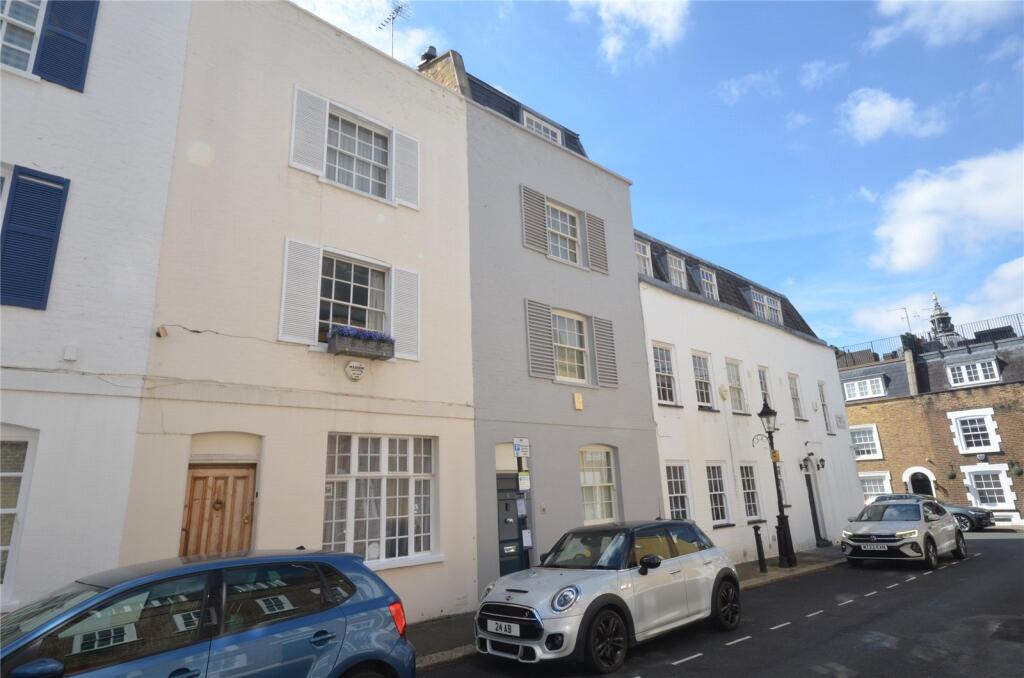 Main image of property: Fairholt Street, Knightsbridge, SW7