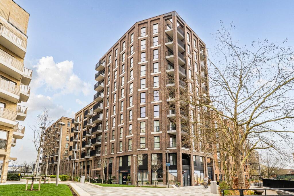 Main image of property: Carraway Street, Reading