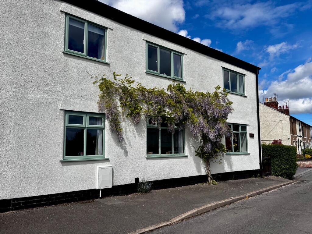 Main image of property: Tweentown, Donington Le Heath, LE67