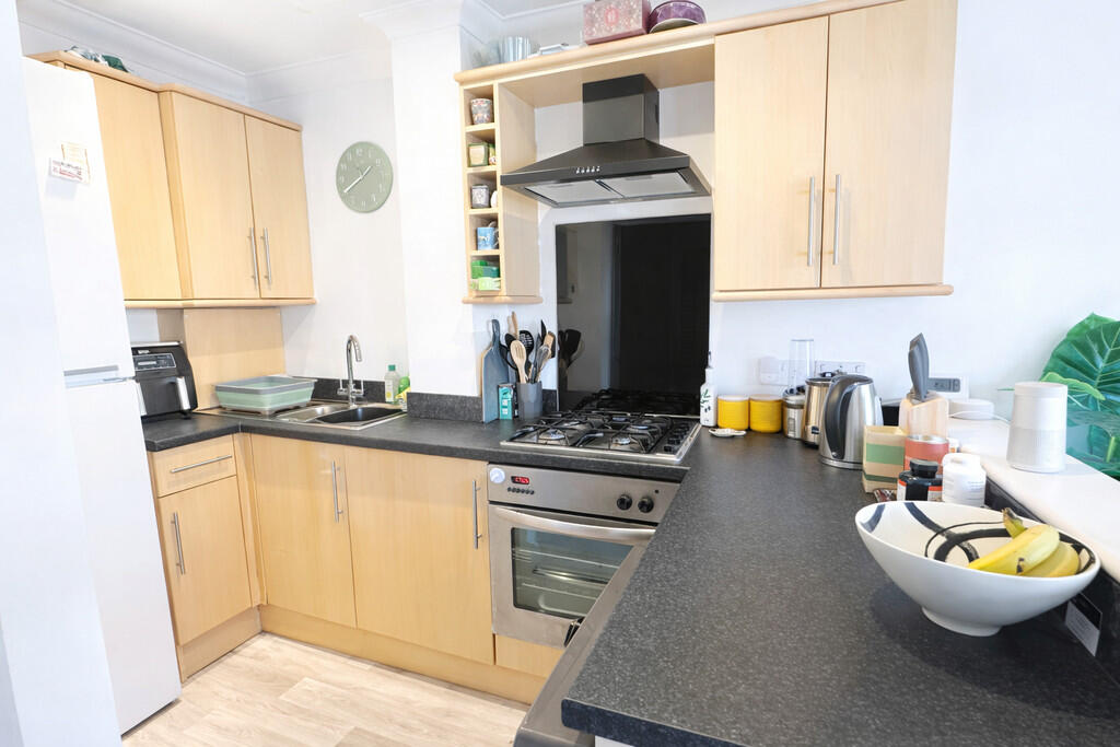 Apartment in Bournemouth - View 3