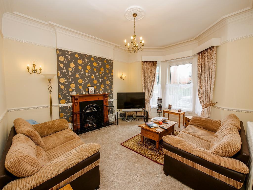 House in Sefton, Liverpool City Region - View 3