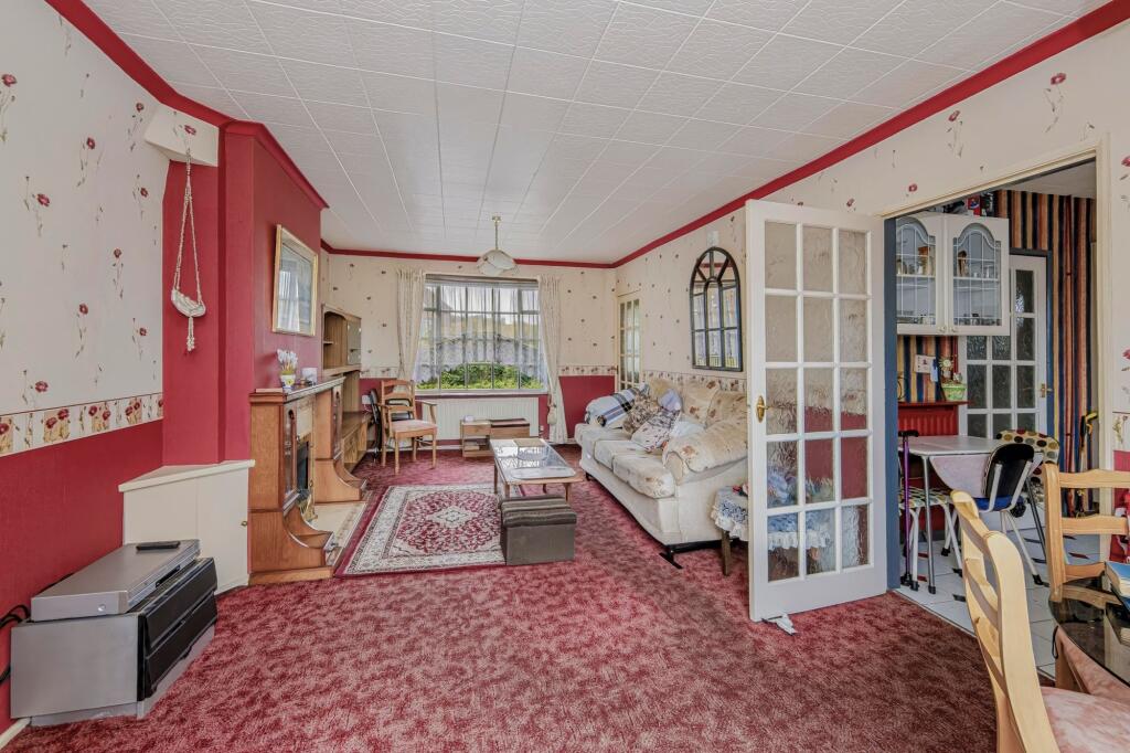 House in Stoke-on-Trent - View 3