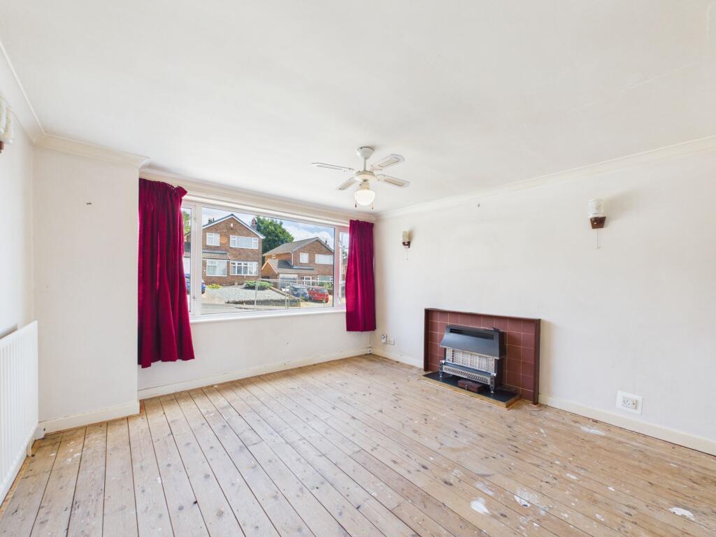 House in Nottingham, Rise Park - View 2