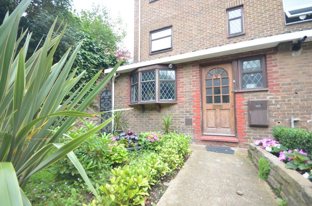 Main image of property: Westferry Road, London, E14