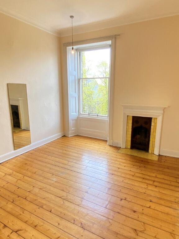 Apartment in Edinburgh - View 4