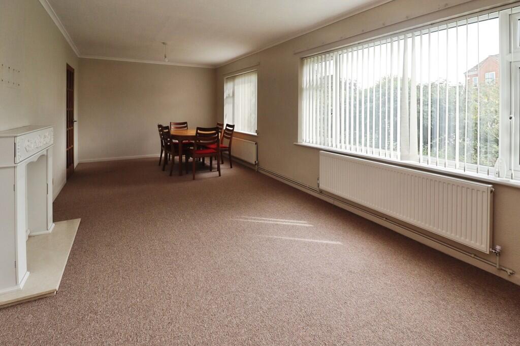 House in North Kesteven, St Aiden's Park, North Hykeham - View 5
