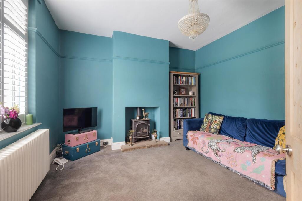 Woodland View, Grindleford, Hope Valley, S32 - View 3