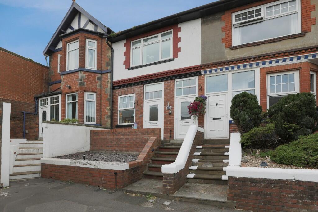 4-bed flat on Morgan Street, Scarborough, YO12, £190,000