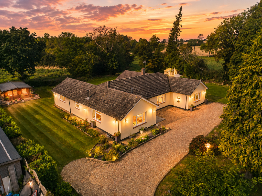 Main image of property: Vancouver, Brockley, Bury St. Edmunds, IP29 4AH