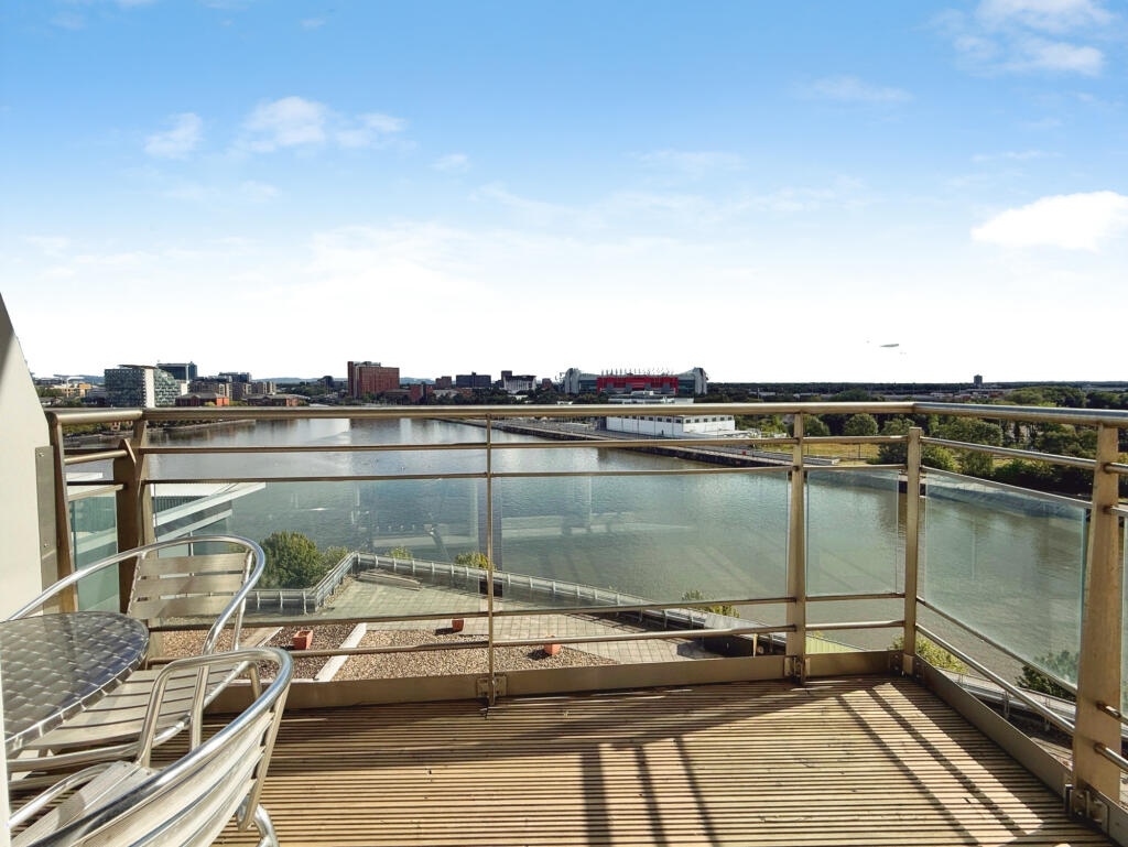 Main image of property: Imperial Point, The Quays, Salford, Lancashire, M50