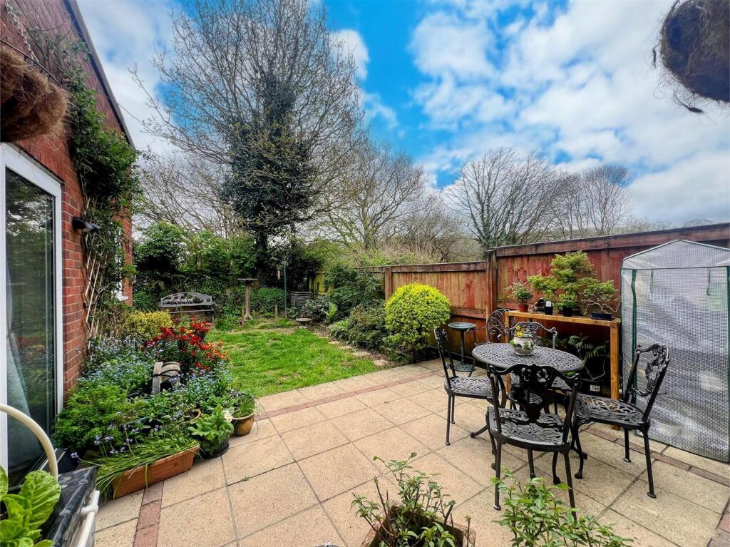 House in Plymouth, Chaddlewood - View 2