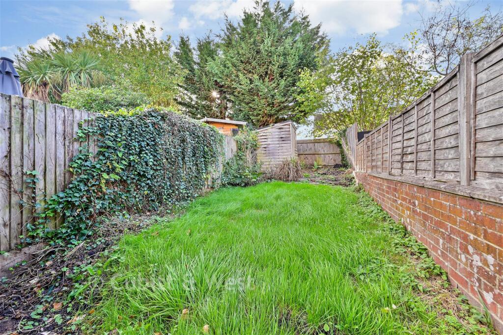 House in Mole Valley, Surrey - View 2