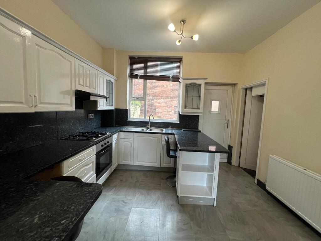 House in Tameside, Greater Manchester - View 3