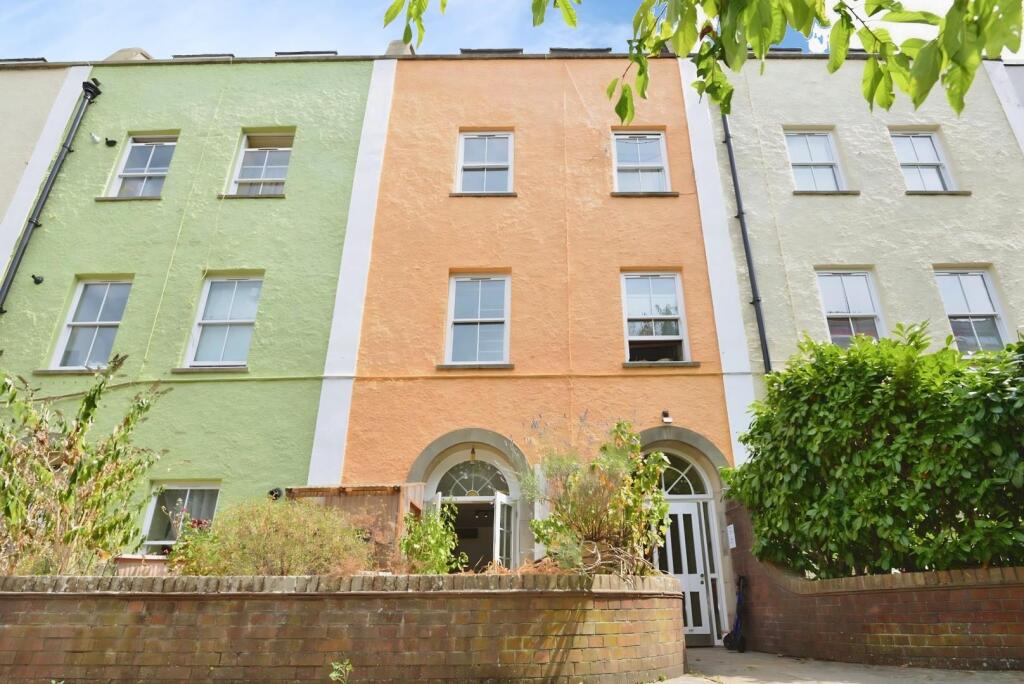 Main image of property: Cave Court, Wilder Street, Bristol BS2 8QZ