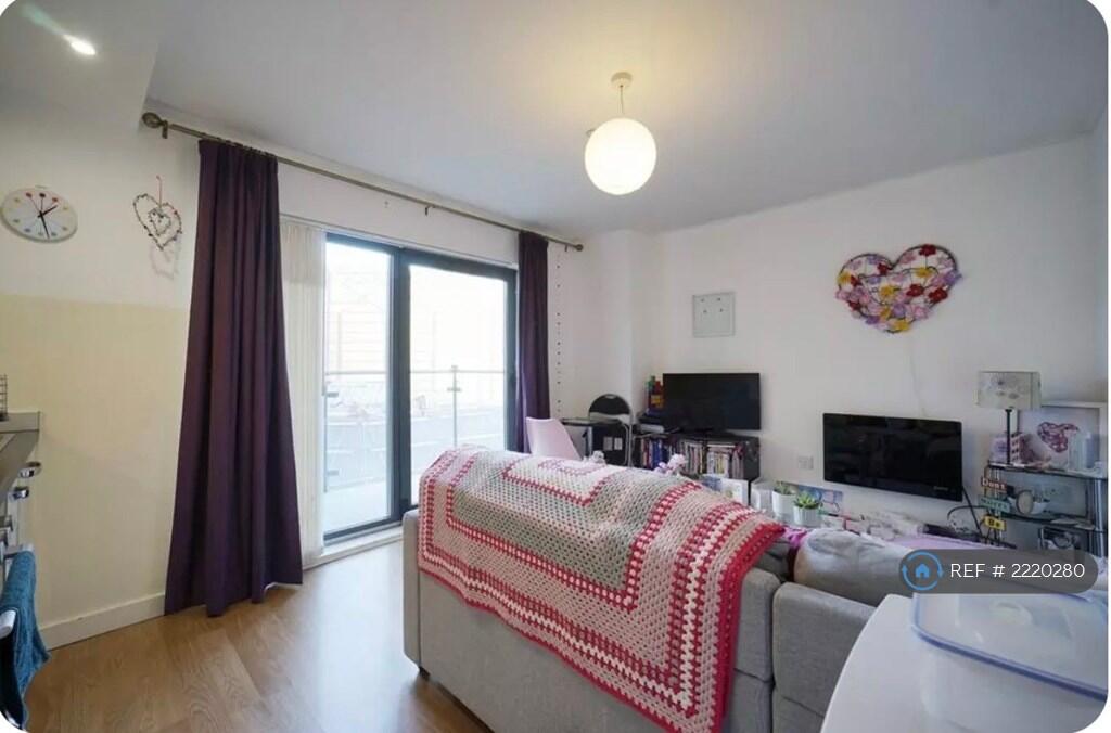 Main image of property: Skyline, Leeds, LS9