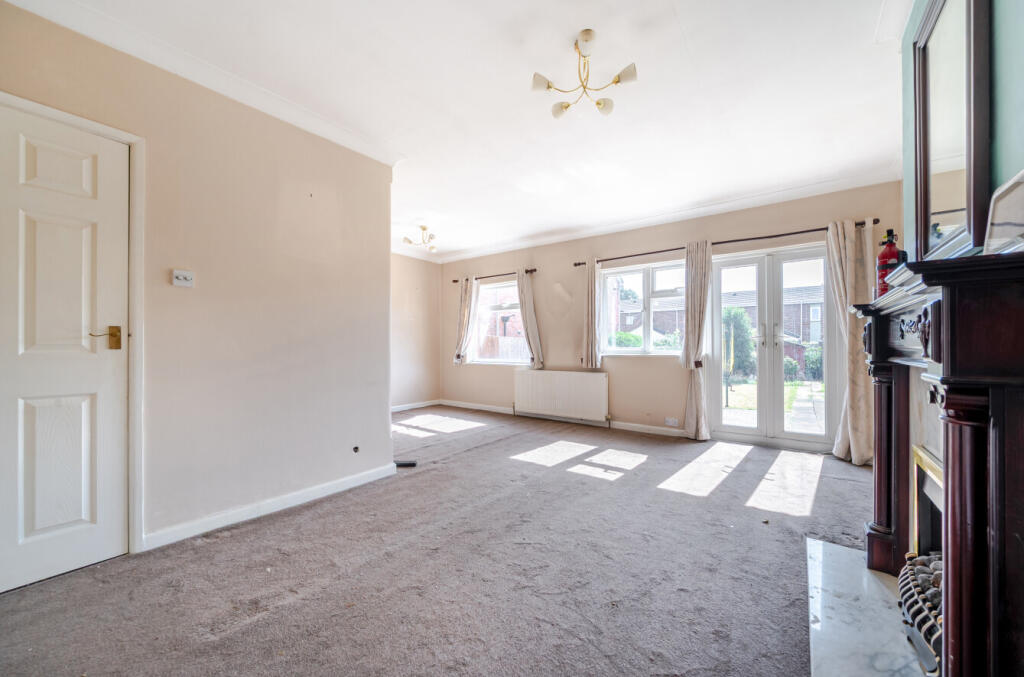 House in Fareham, Hill Park - View 2