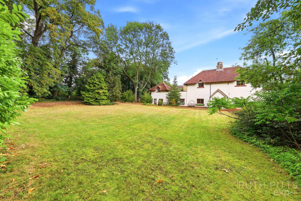 House in Doncaster - More