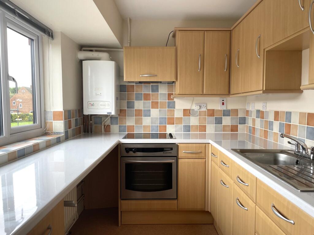 Knights Lane, Tiddington, Stratford-upon-Avon, CV37 photo 2