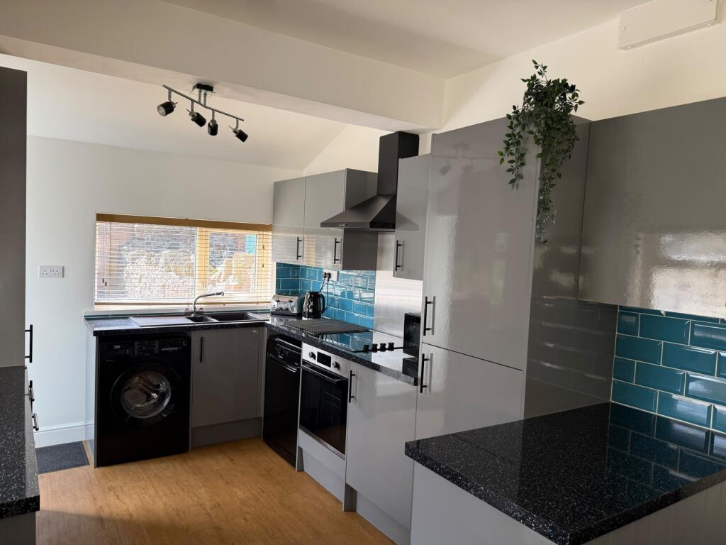 House in Cardiff, Maindy, Cathays - View 2