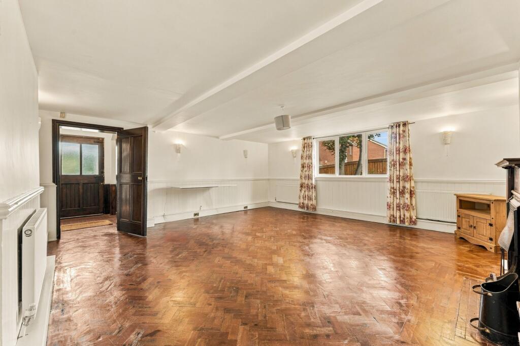 Runcorn Road, Barnton, CW8 photo 3