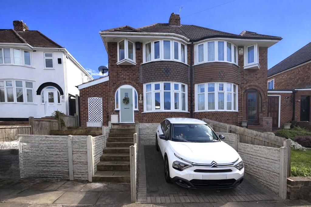 Main image of property: Lindsworth Road, Birmingham, West Midlands, B30