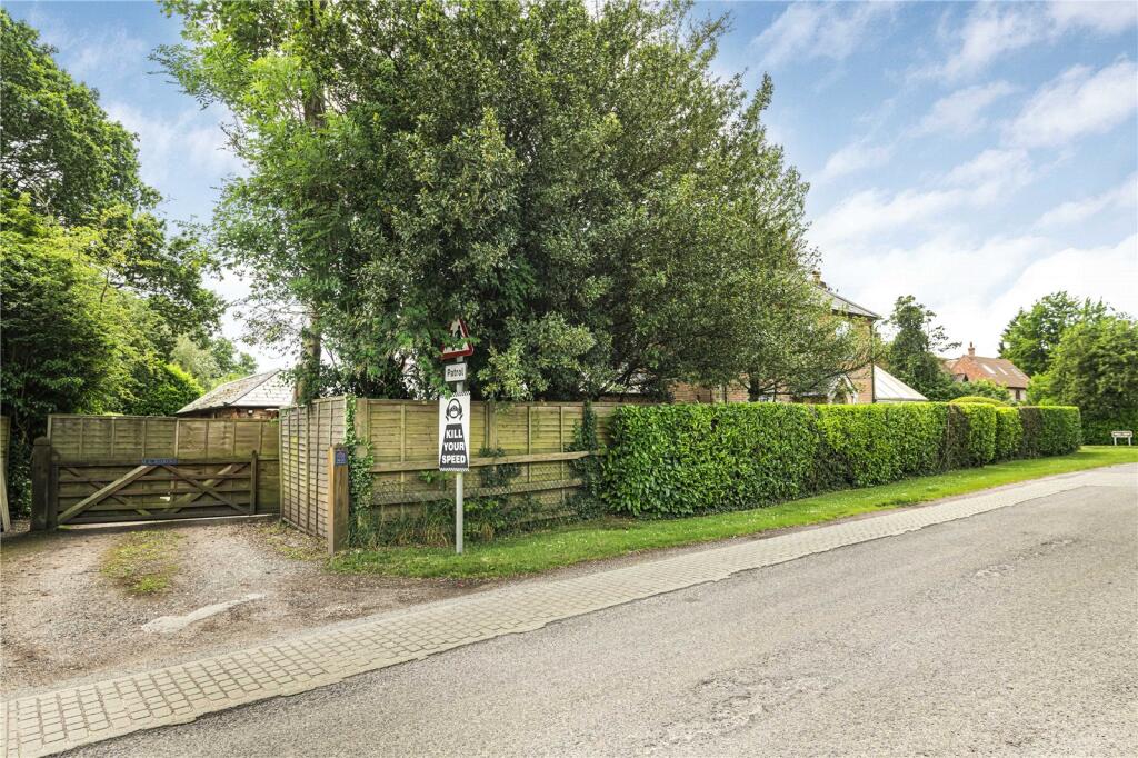Main image of property: Stoke Row, Henley-on-Thames, Oxfordshire, RG9