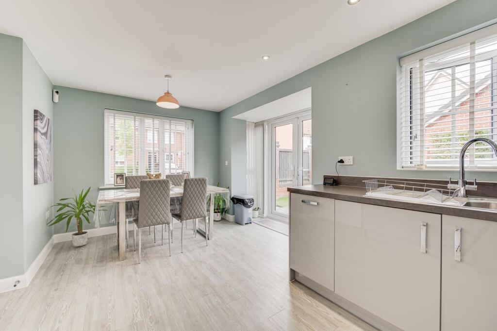 House in Crewe - View 4