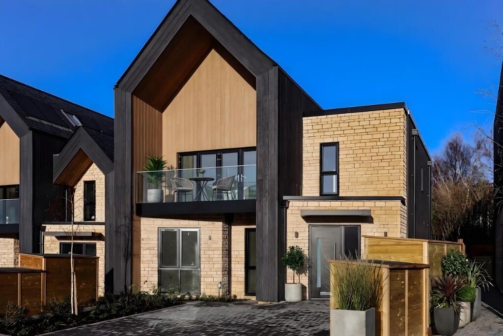 Main image of property: London Road West, Bath, 
BA1 7HY