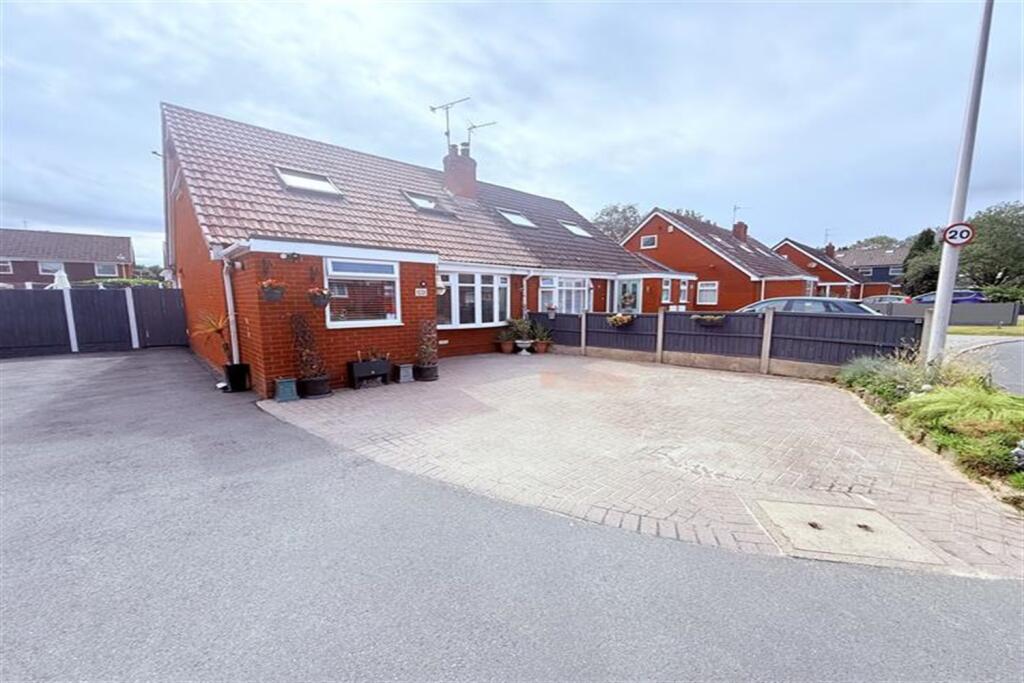 Main image of property: Trenance Close, WA7 6EG