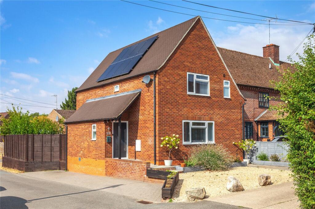Main image of property: Priest Close, Nettlebed, Henley-on-Thames, Oxfordshire, RG9