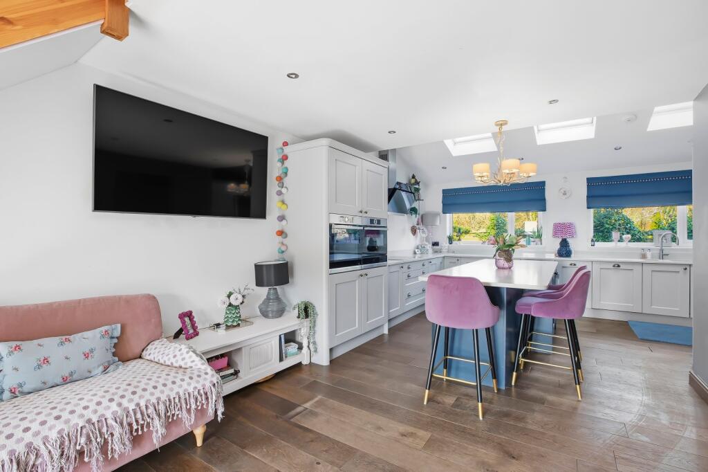 Additional image 8 of Otley Road, Bingley, West Yorkshire, BD16