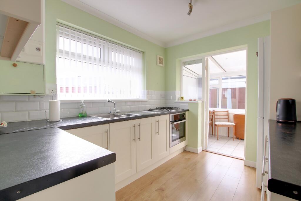 Barnwood Road, Fareham photo 3