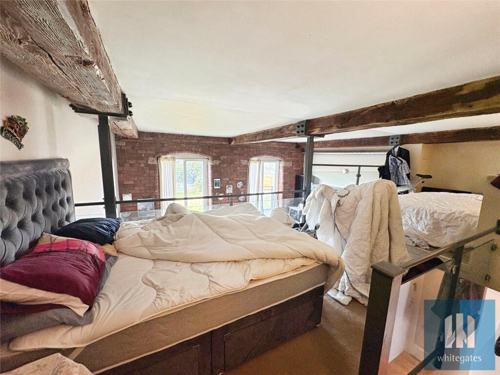 Apartment in Wakefield - View 2