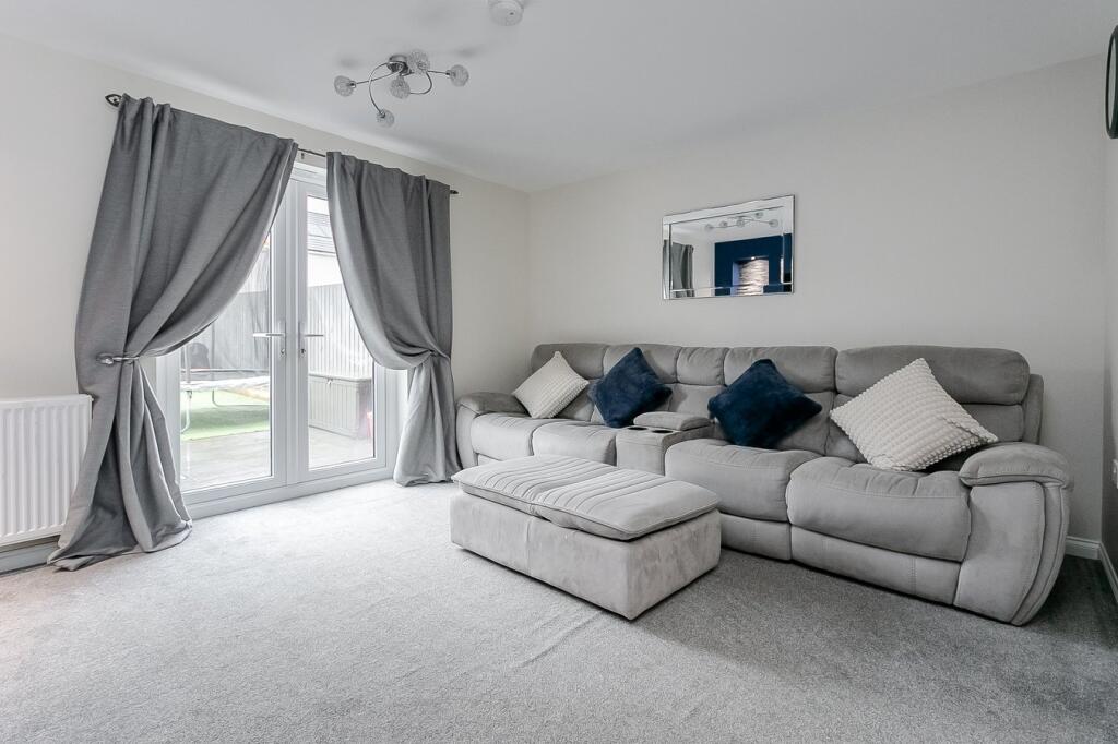 Cadwell Crescent, Gorebridge, EH23 photo 2